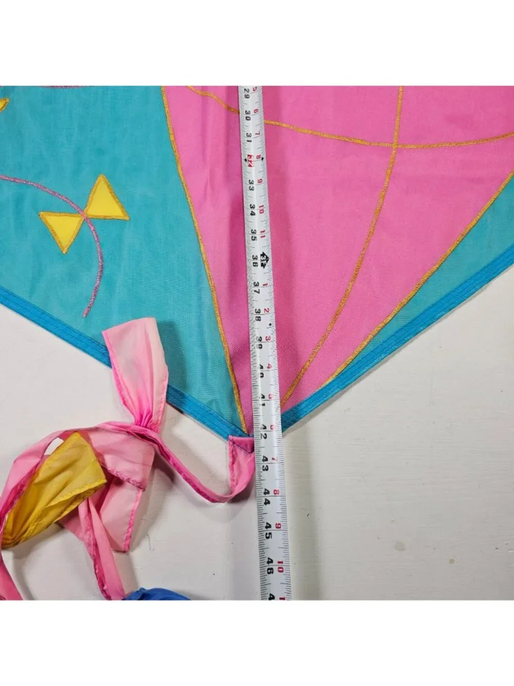 Flying Kites w/ Ribbon Tail Applique Outdoor Garden Flag Sky Blue 42x27